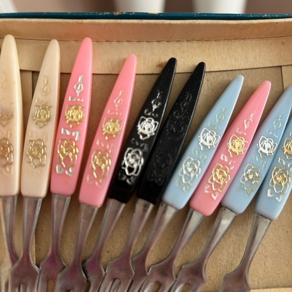 4/$50 Little Fork Stainless Steel Set of ten for fondu fruit serving 💜 - Picture 5 of 8